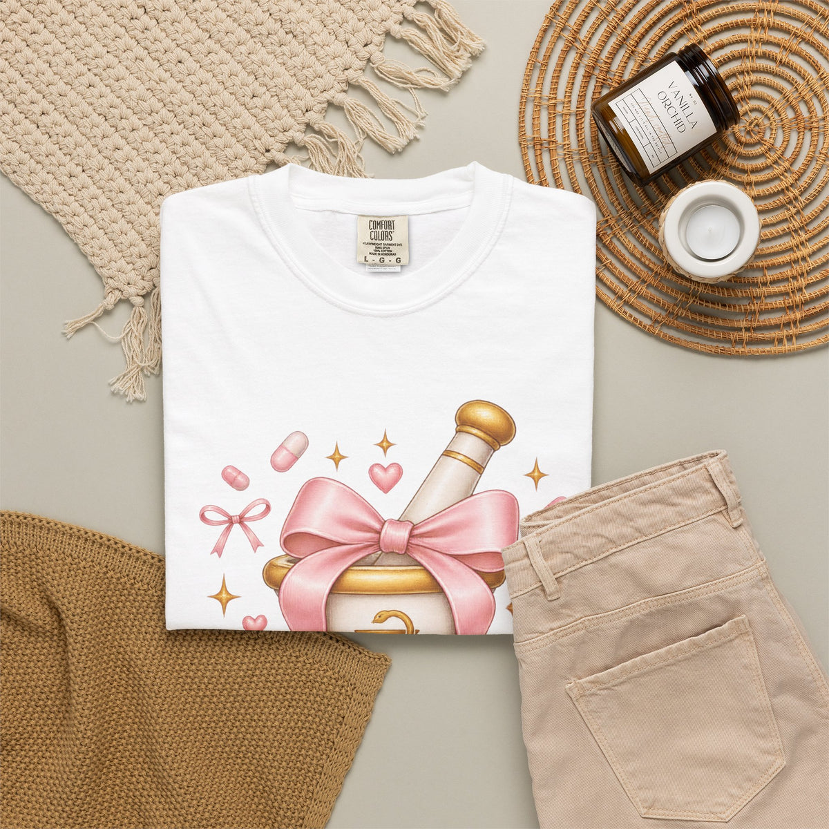 Coquette Pink Bow Mortar and Pestle Pharmacist PharmD Comfort Colors T-Shirt