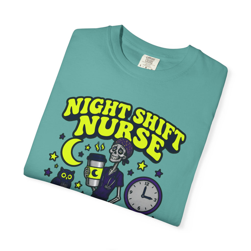 Night Shift Nurse Alive Till 0700 Skinny Skeleton Comfort Colors T-Shirt